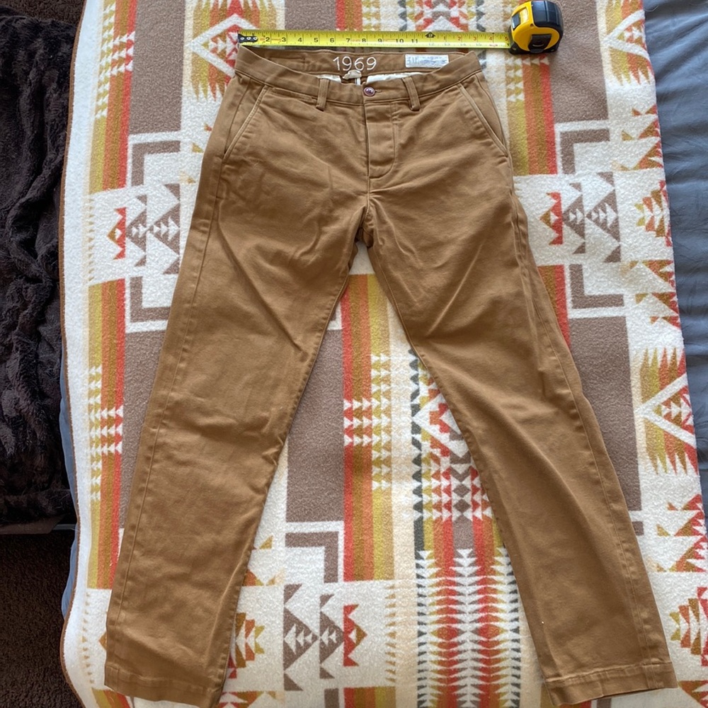 Gap 1969 Selvage Chino tag size 28x30 (actual 30x29)